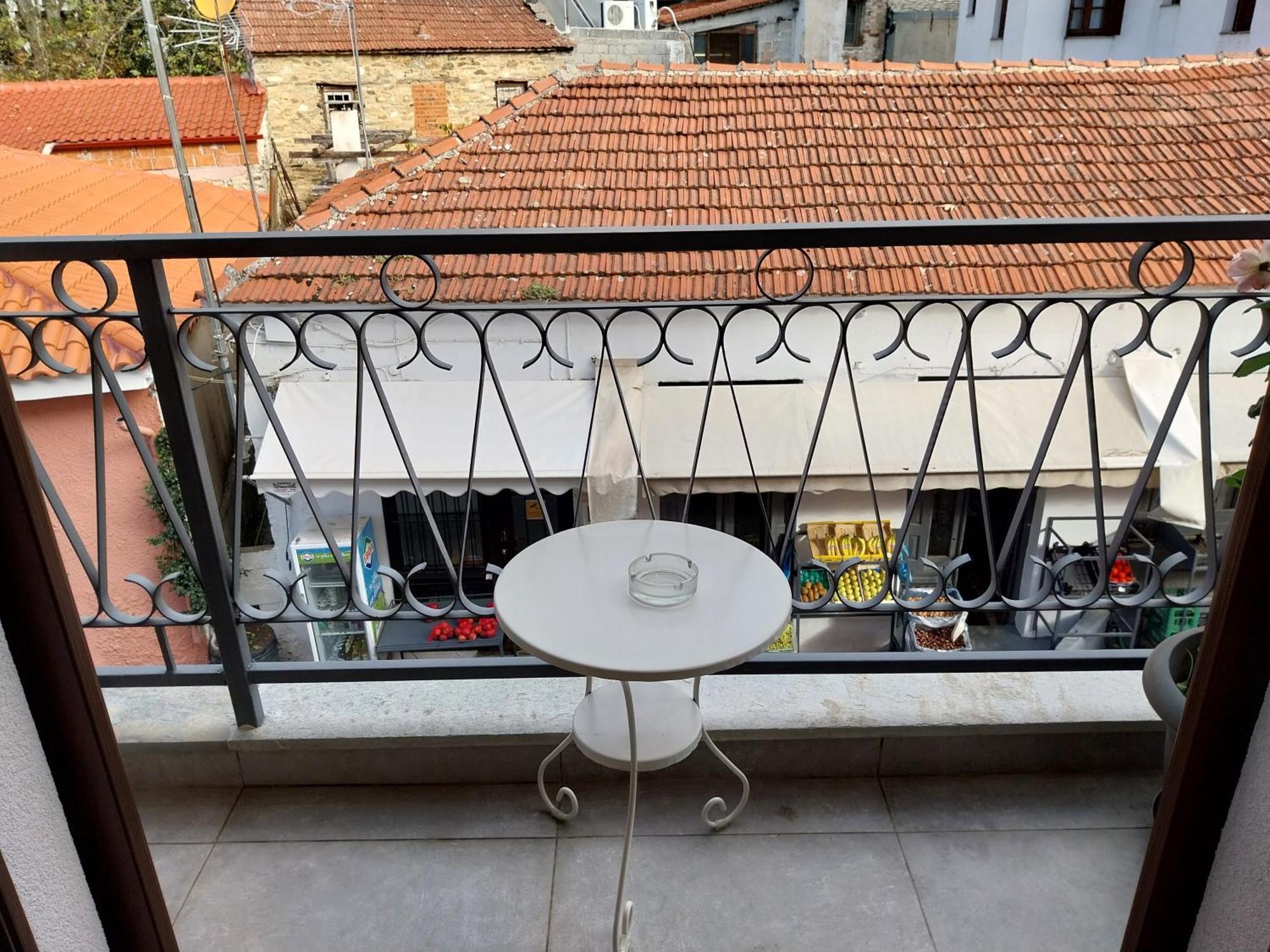 Marousos Central Guesthouse Portaria  Ngoại thất bức ảnh