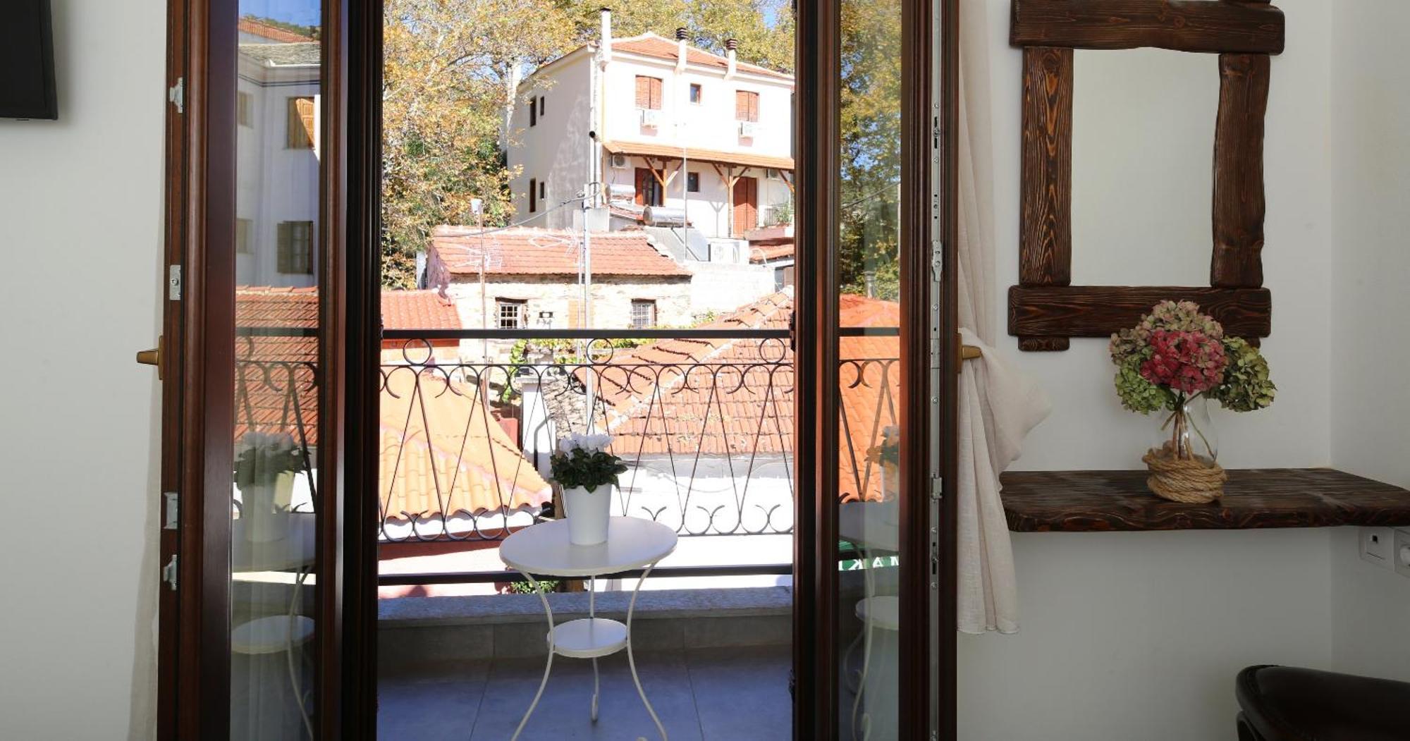 Marousos Central Guesthouse Portaria  Ngoại thất bức ảnh