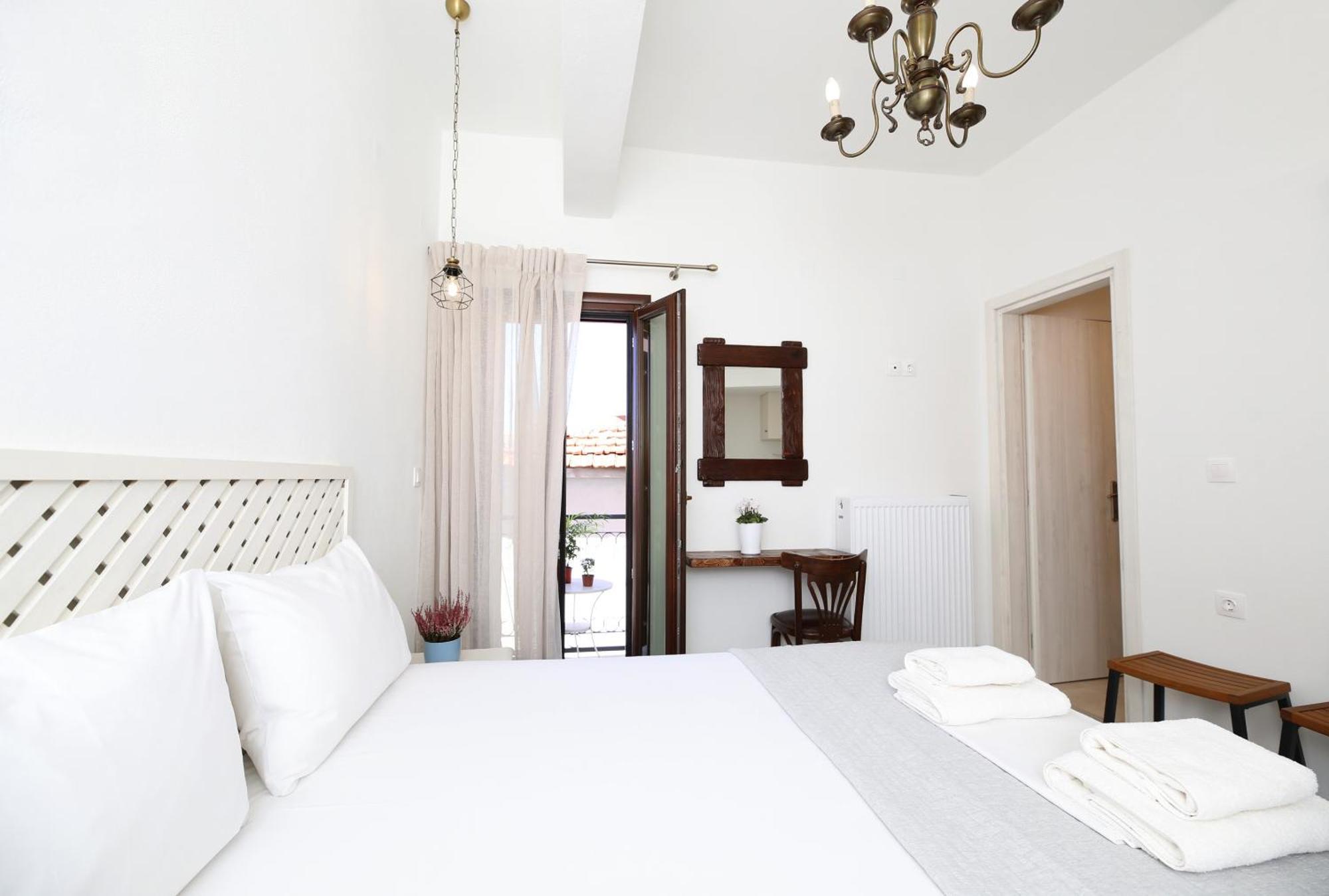 Marousos Central Guesthouse Portaria  Ngoại thất bức ảnh